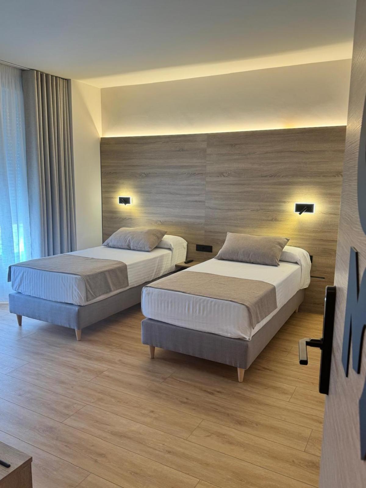 Miramar Suites Sada Esterno foto