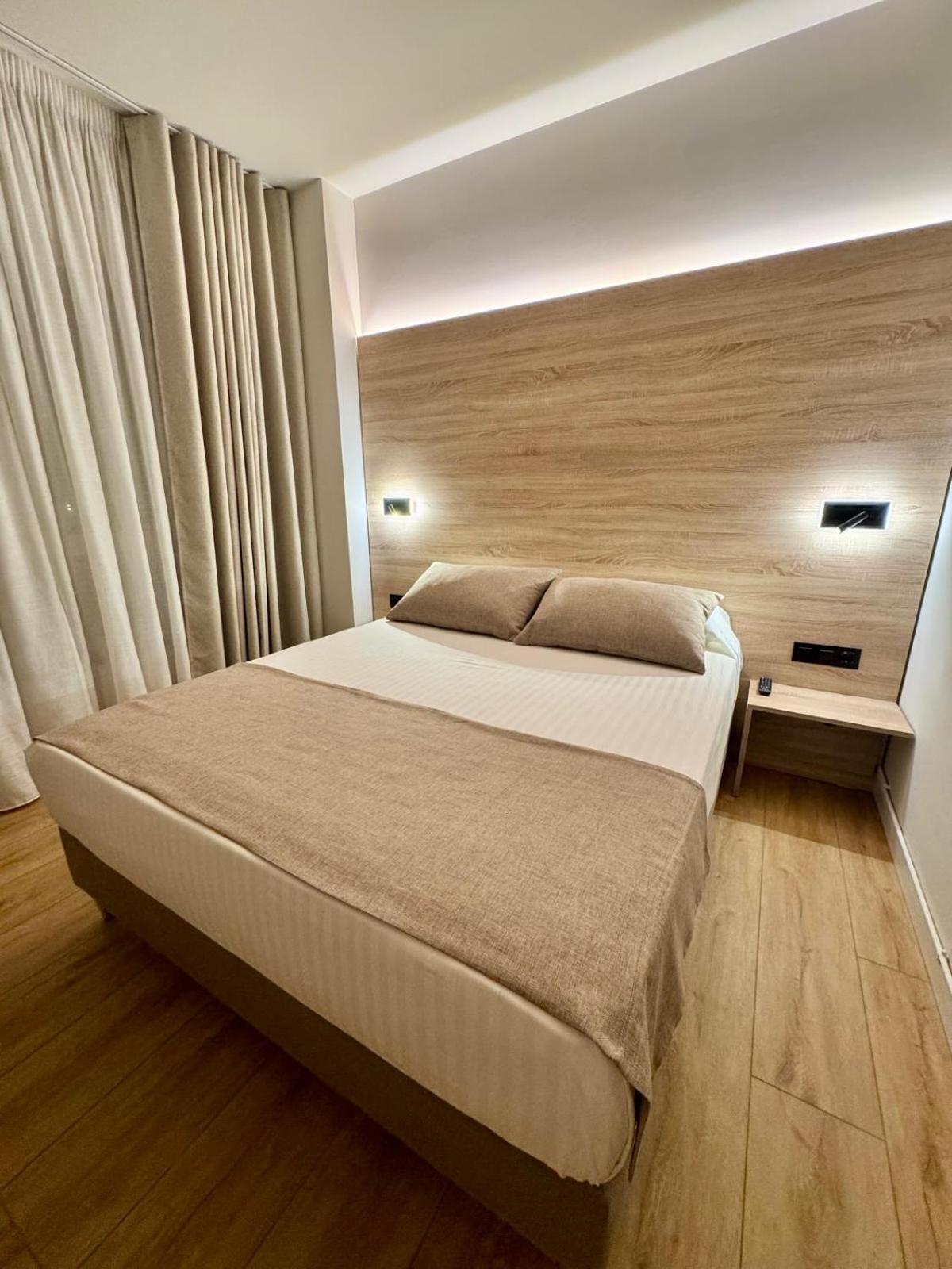 Miramar Suites Sada Esterno foto